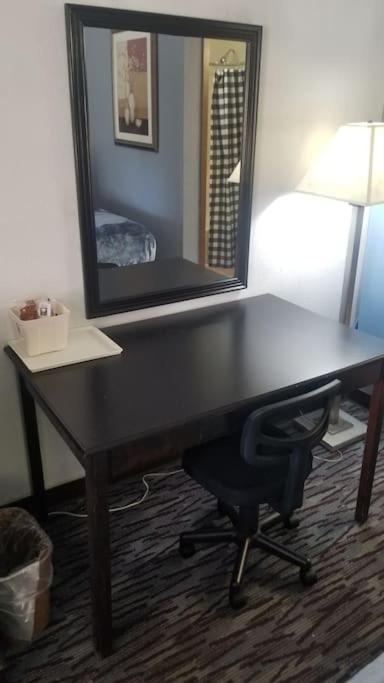 Hotel 2 Queen Beds Hotel Room 237 Booking Stillwater Εξωτερικό φωτογραφία